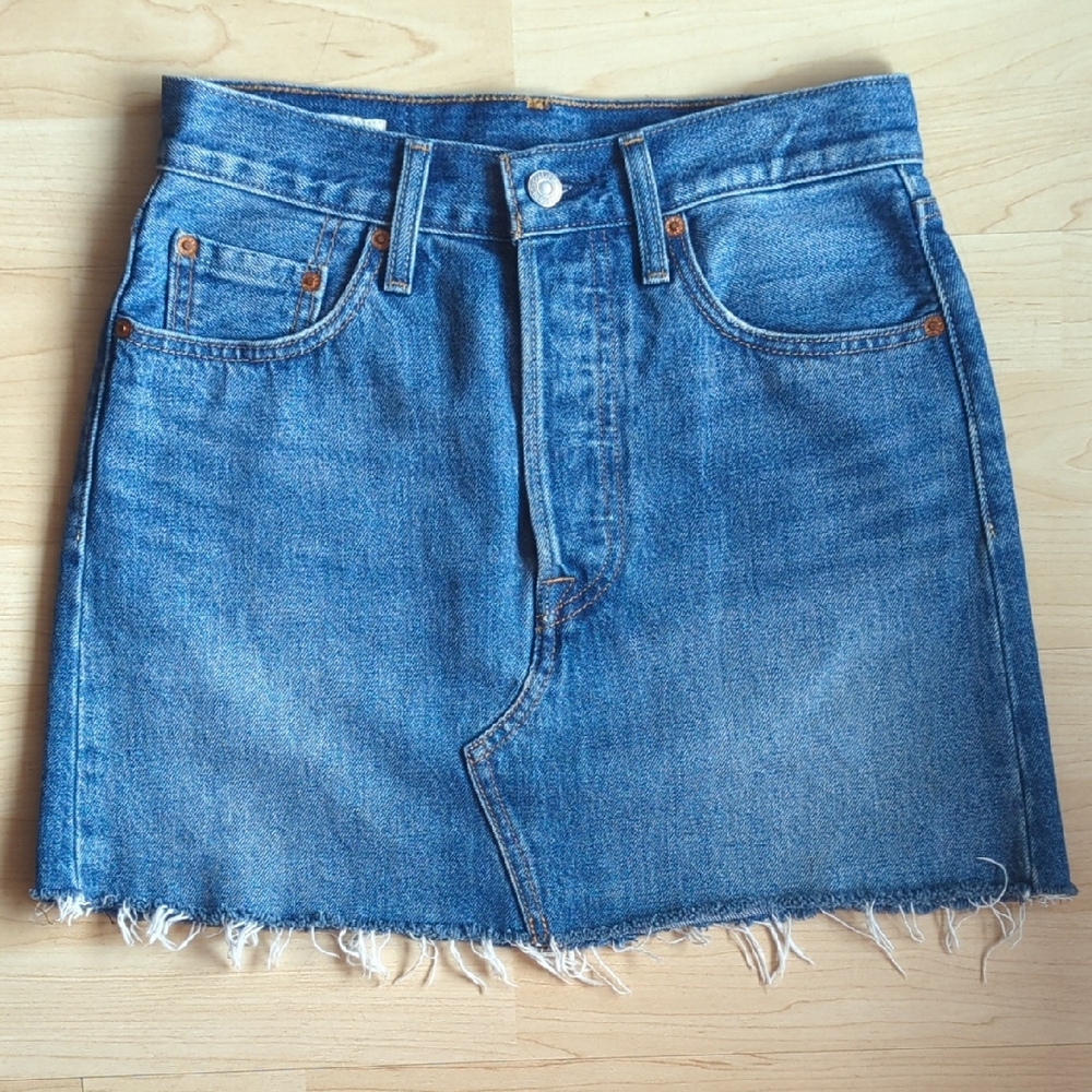 Levi's Medium Blue Denim Mini Skirt with Raw Hem